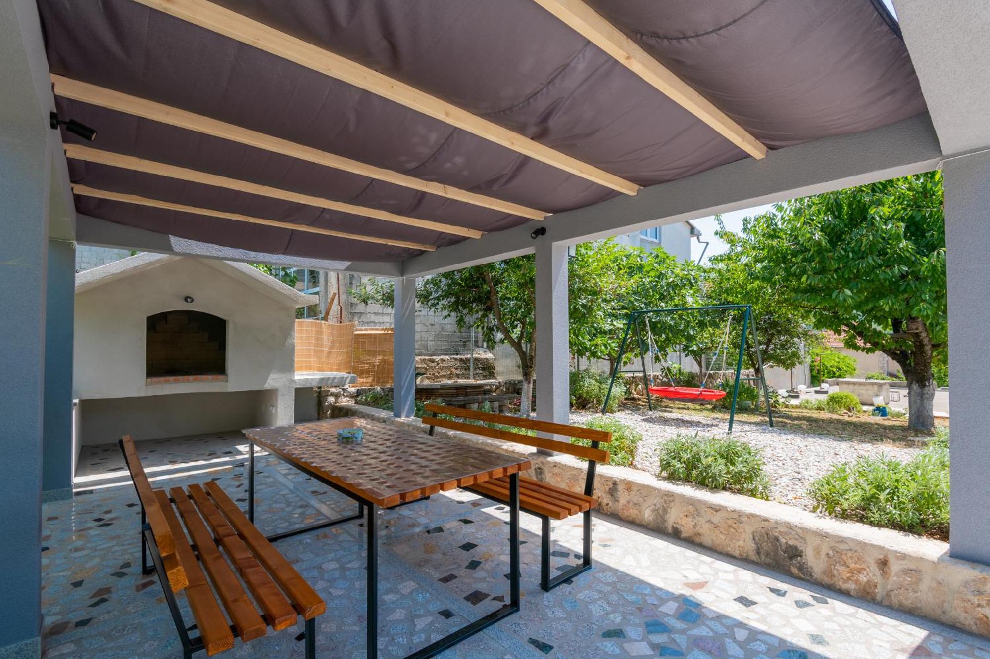 Holiday Home Tone, Makarska - Drum ภายนอก รูปภาพ